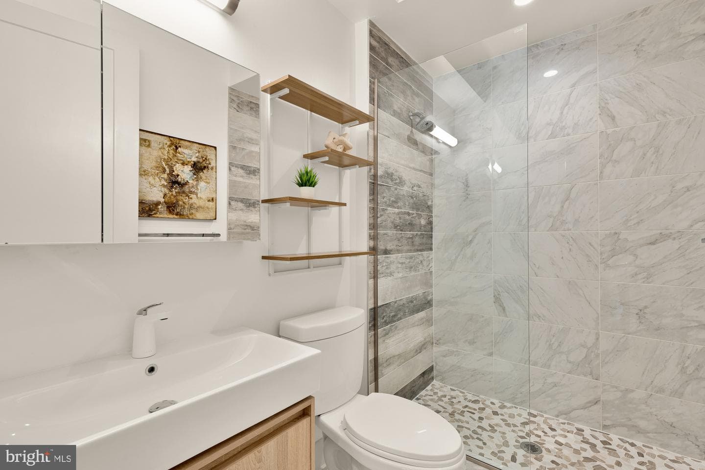 641 M Street NE #1 photo 15