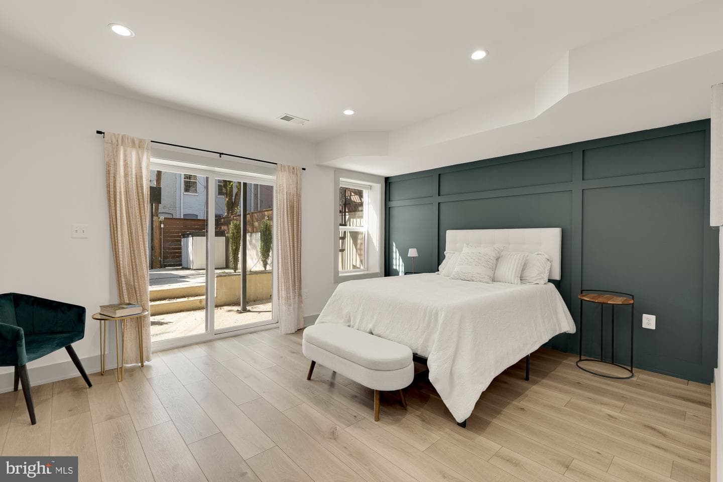 641 M Street NE #1 photo 18