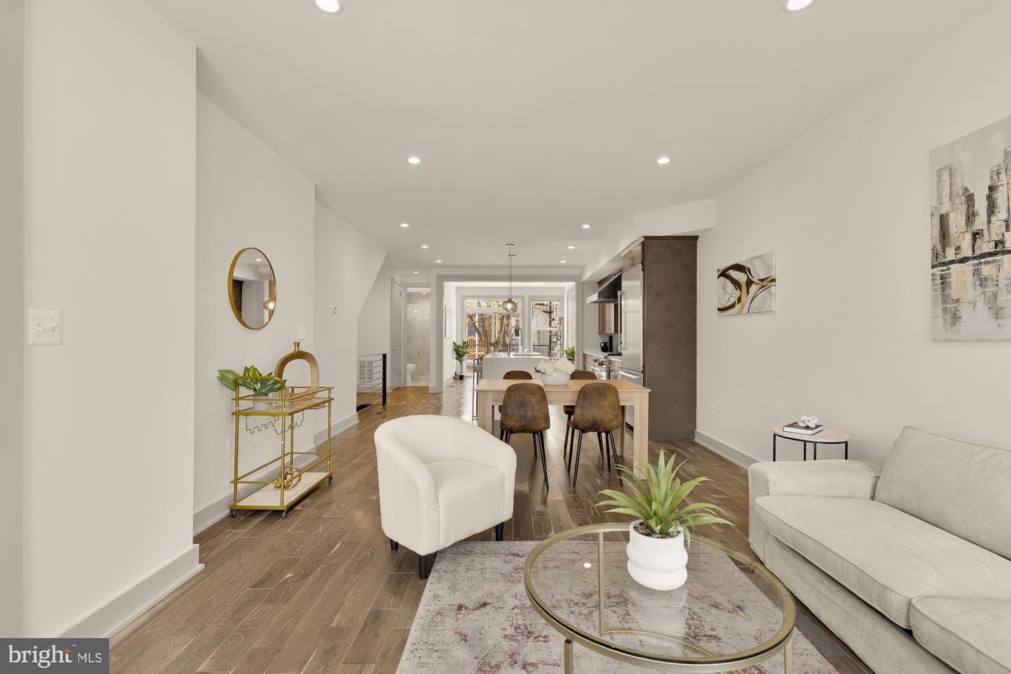 641 M Street NE #1 photo 3