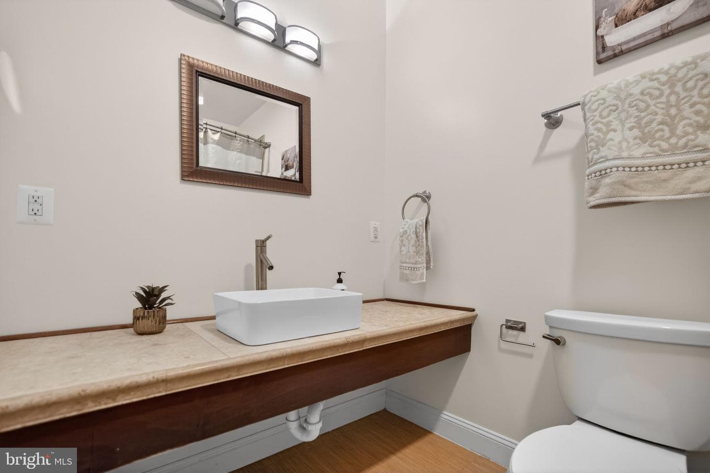 3573 Warder Street NW #7 photo 37