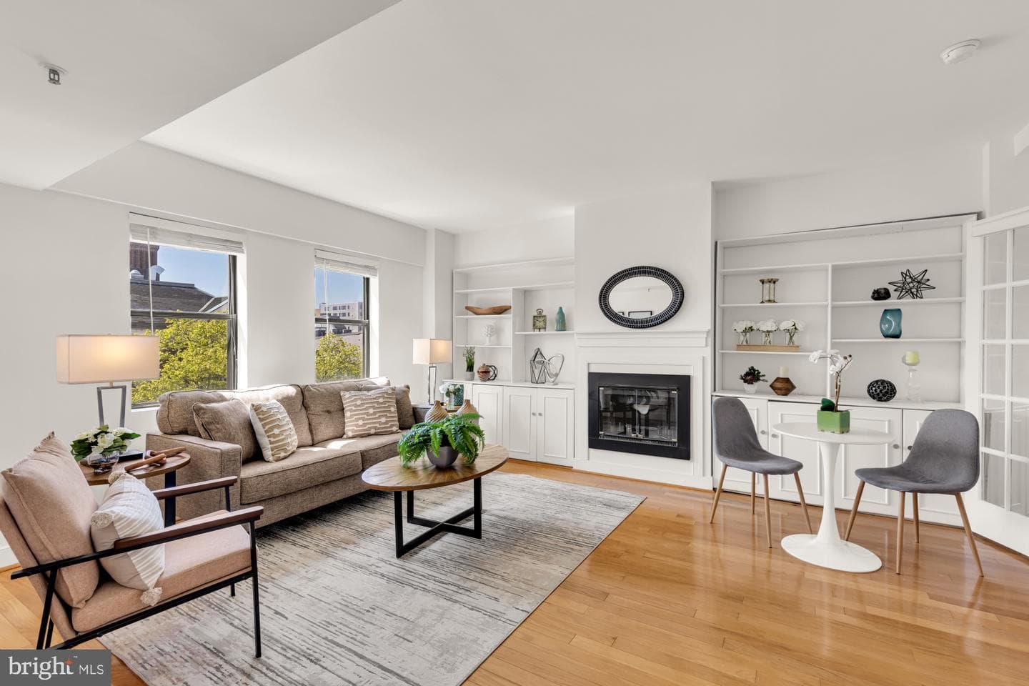 1727 R Street NW #402 photo 1