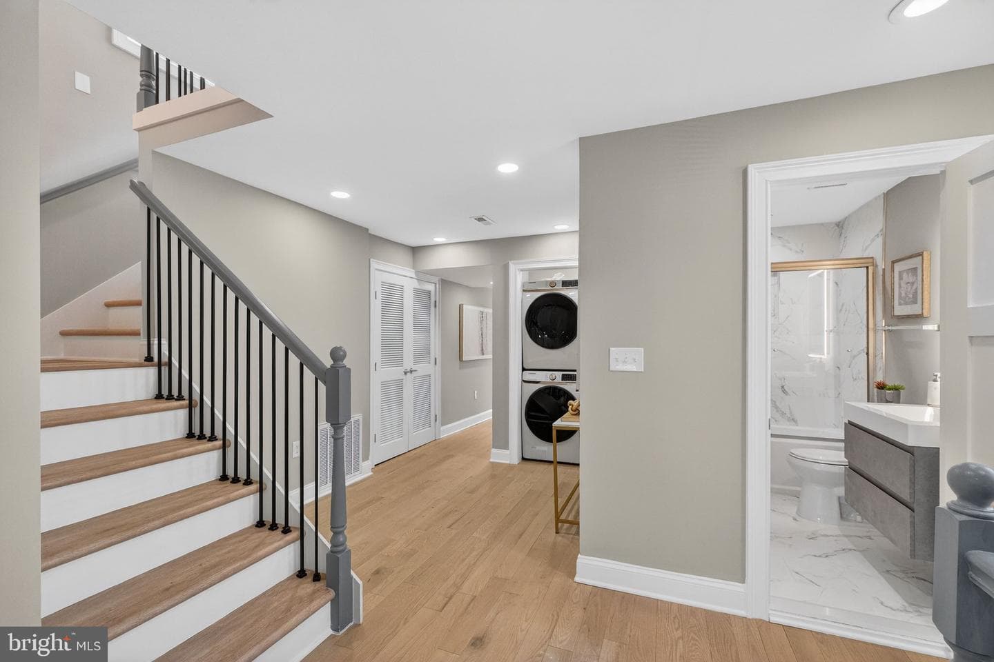 3151 Newton Street NE photo 23