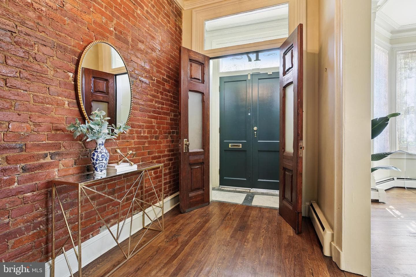 17 Logan Circle NW photo 3
