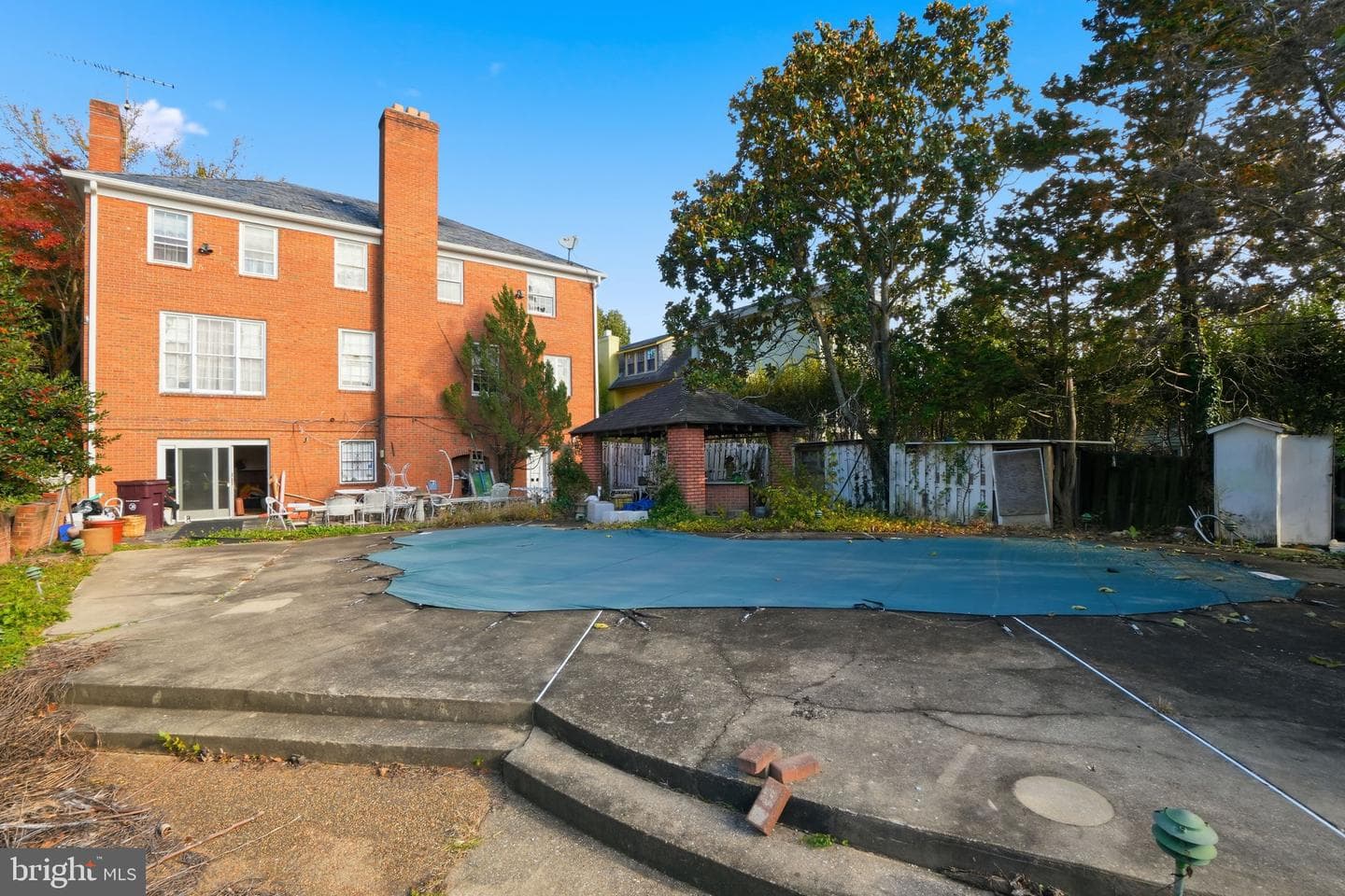 1430 Foxhall Road NW photo 37