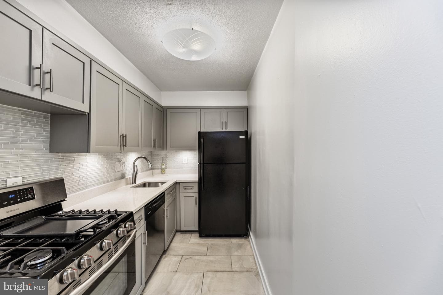 490 M Street SW #W-101 photo 8