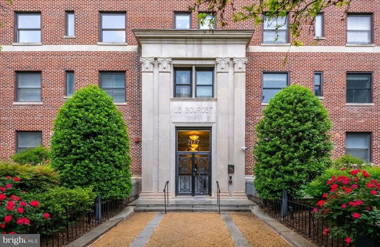 2127 California Street NW #204, Washington