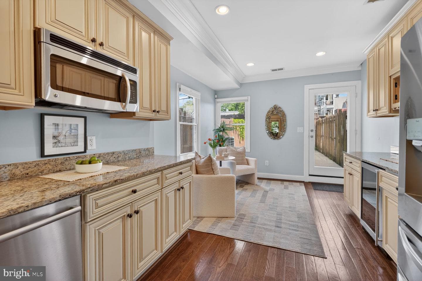 803 9th Street NE photo 10