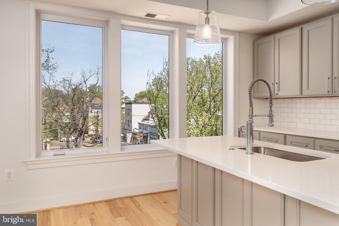 811 Upshur Street NW #10 photo 8