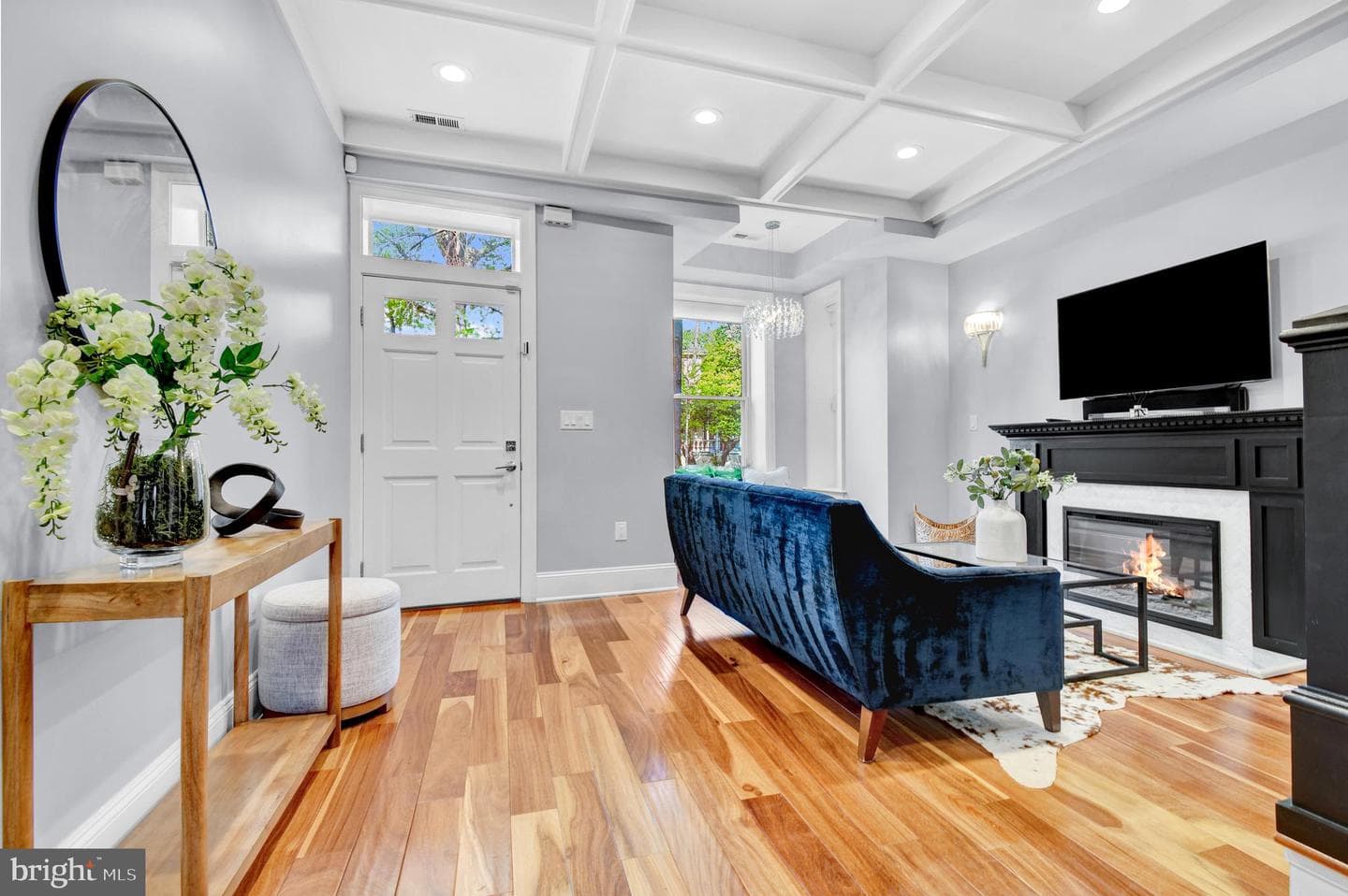 1915 2nd Street NW photo 4