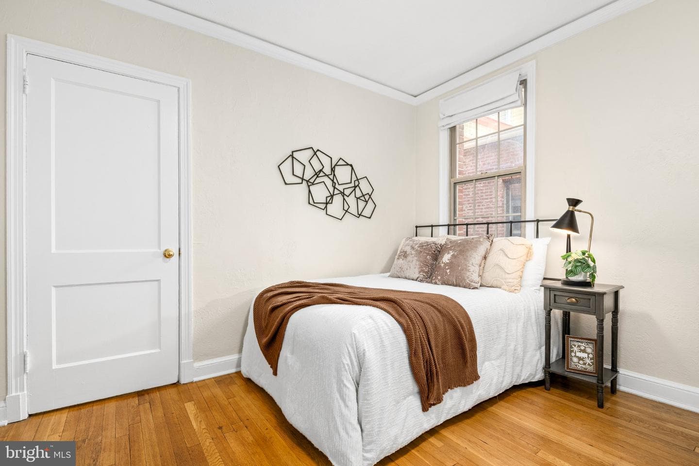 1439 Euclid Street NW #204 photo 6
