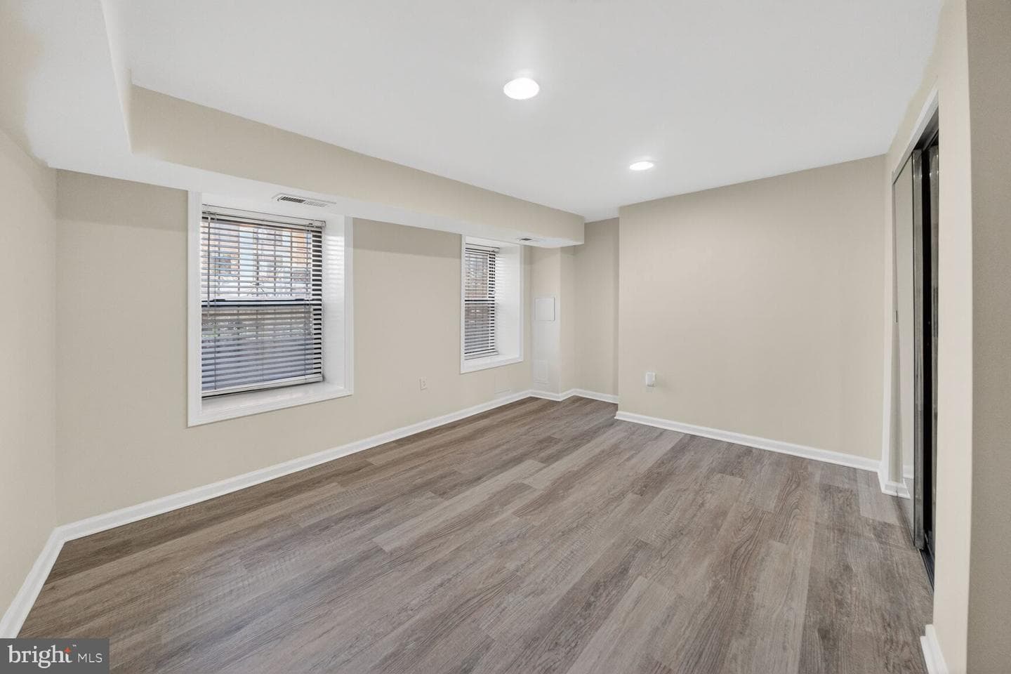 456 M Street NW #1 photo 8