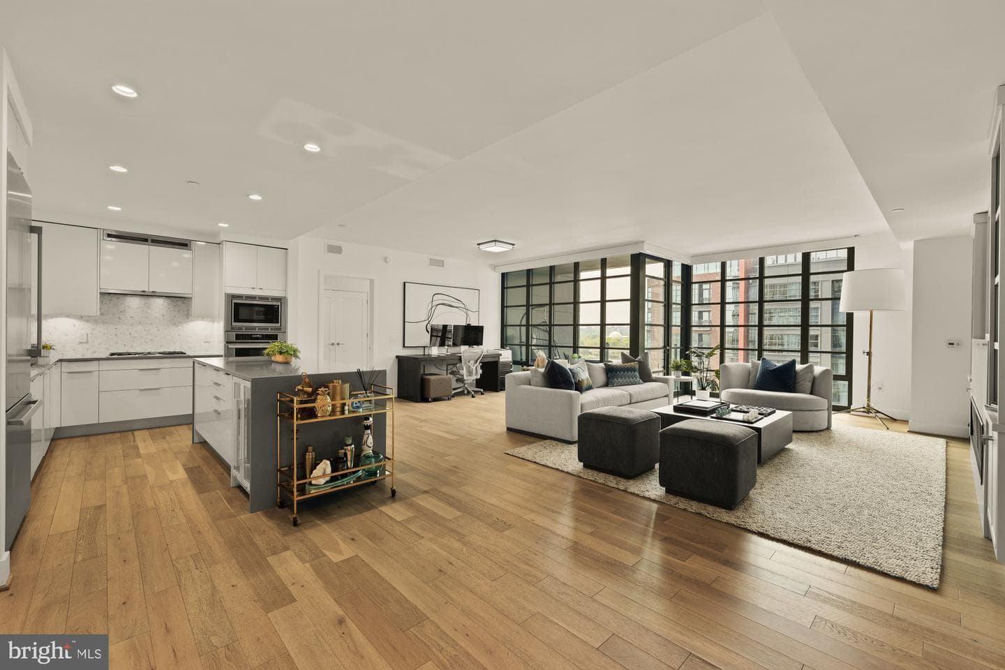 45 Sutton Square SW #906, Washington