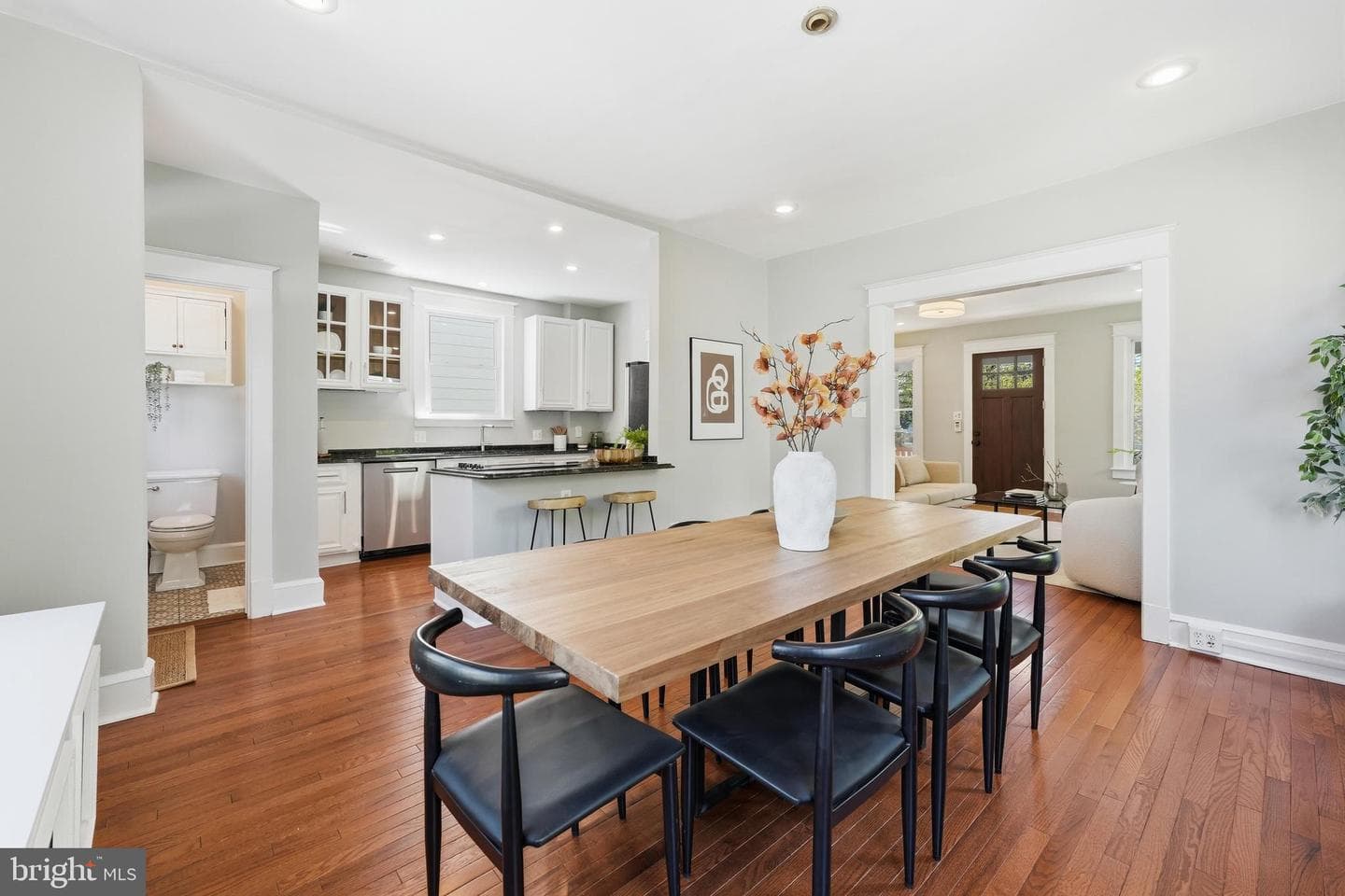 1215 Hamilton Street NW photo 14