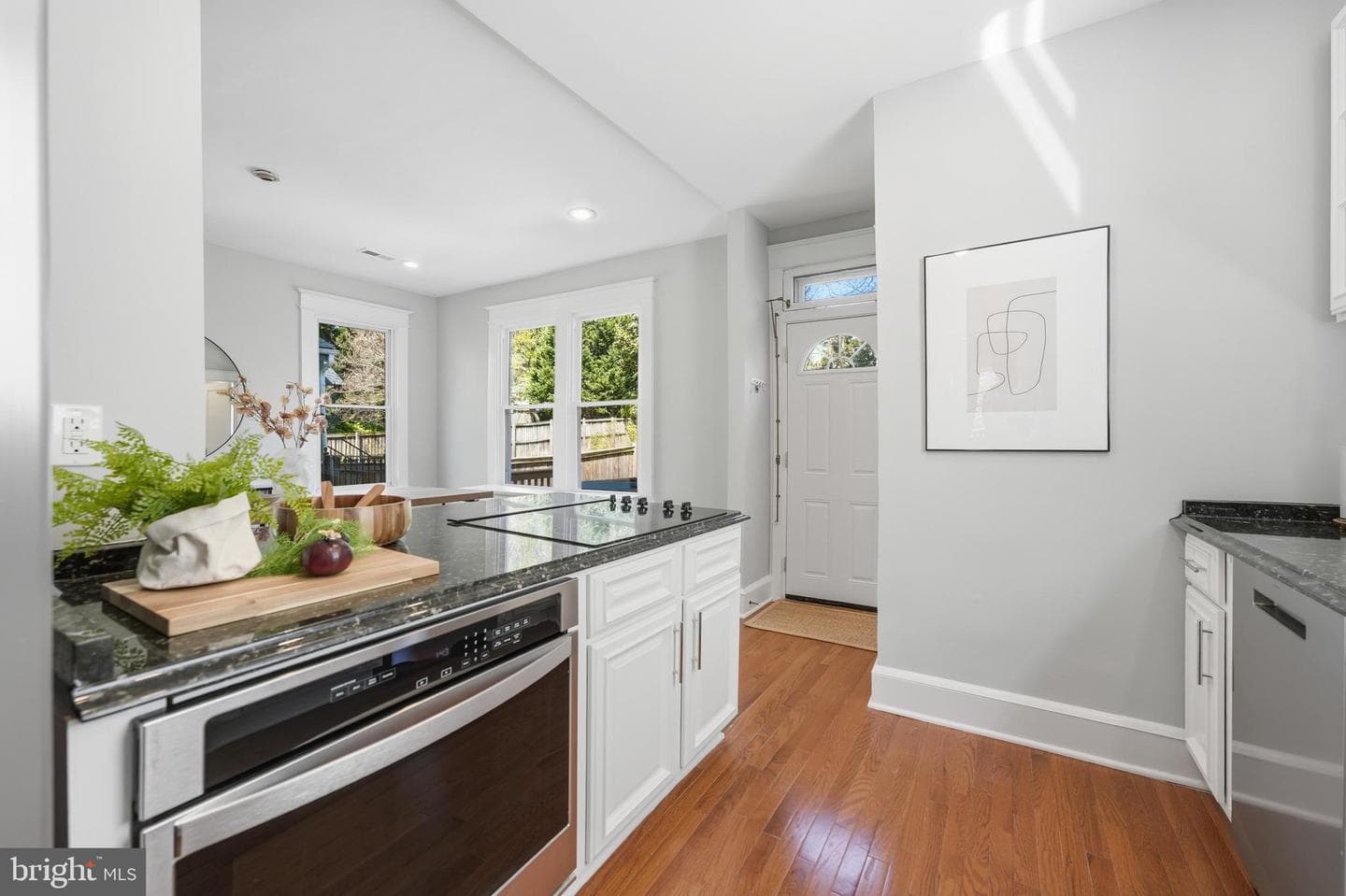 1215 Hamilton Street NW photo 20