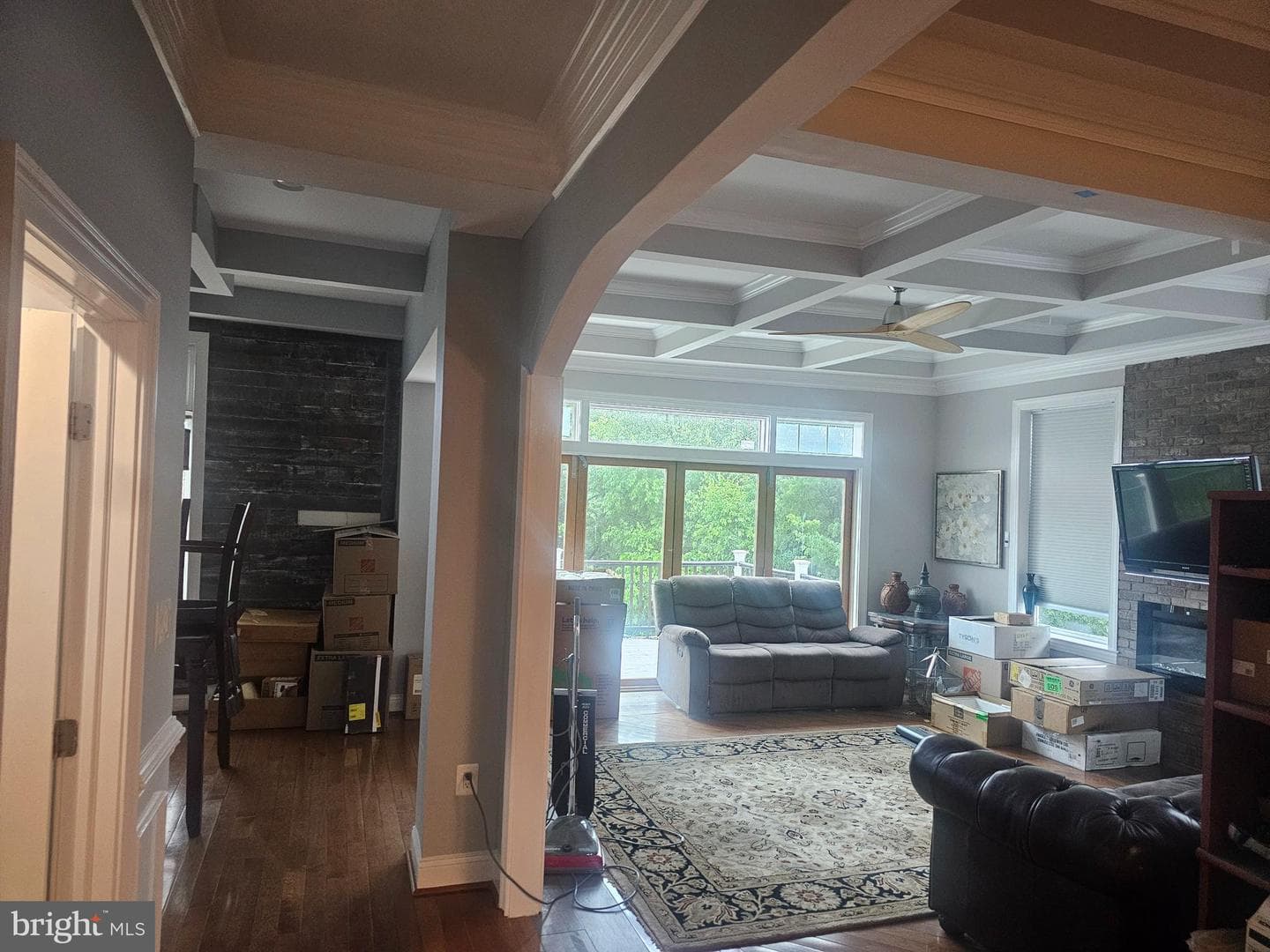 1825 Hamlin Street NE photo 3