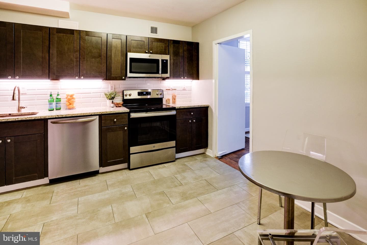 4100 Cathedral Avenue NW #512 photo 14