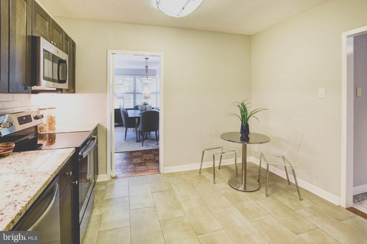 4100 Cathedral Avenue NW #512 photo 17