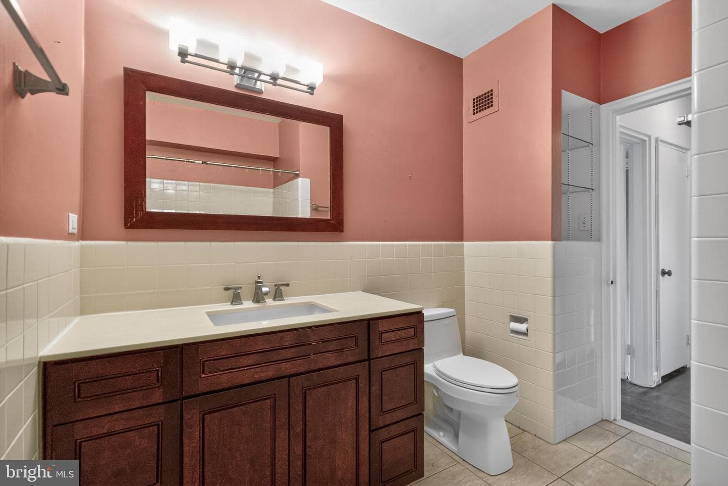 4301 Massachusetts Avenue NW #3004 photo 18