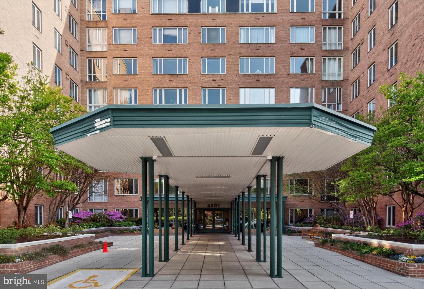 4301 Massachusetts Avenue NW #3004 photo 22