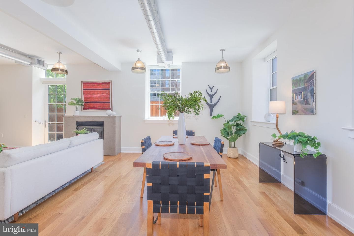 215 I Street NE #105 photo 10