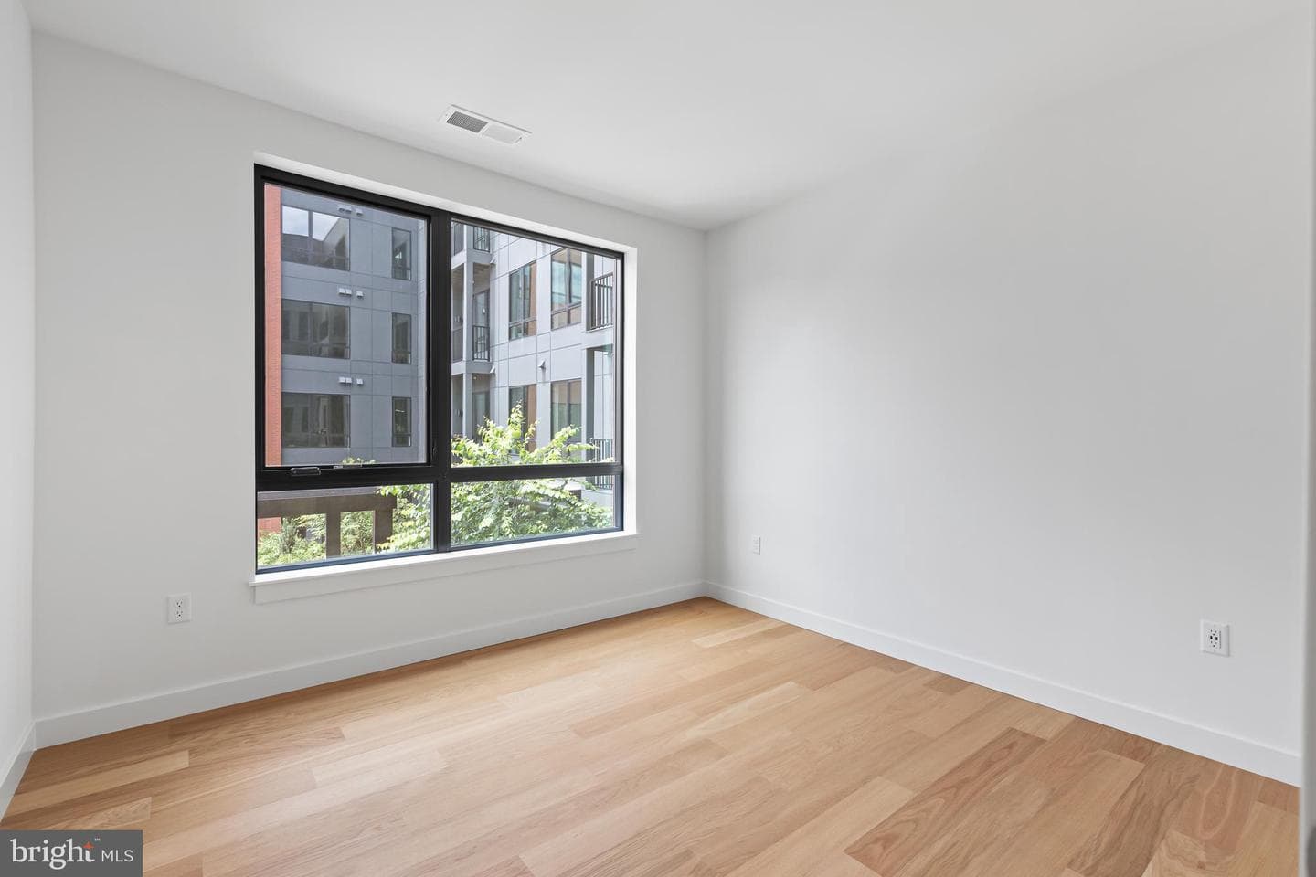 7175 12th Street NW #513 photo 3