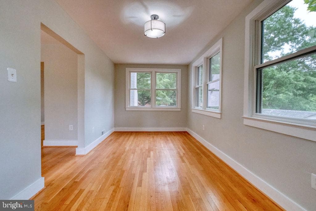 1361 Branch Avenue SE photo 33
