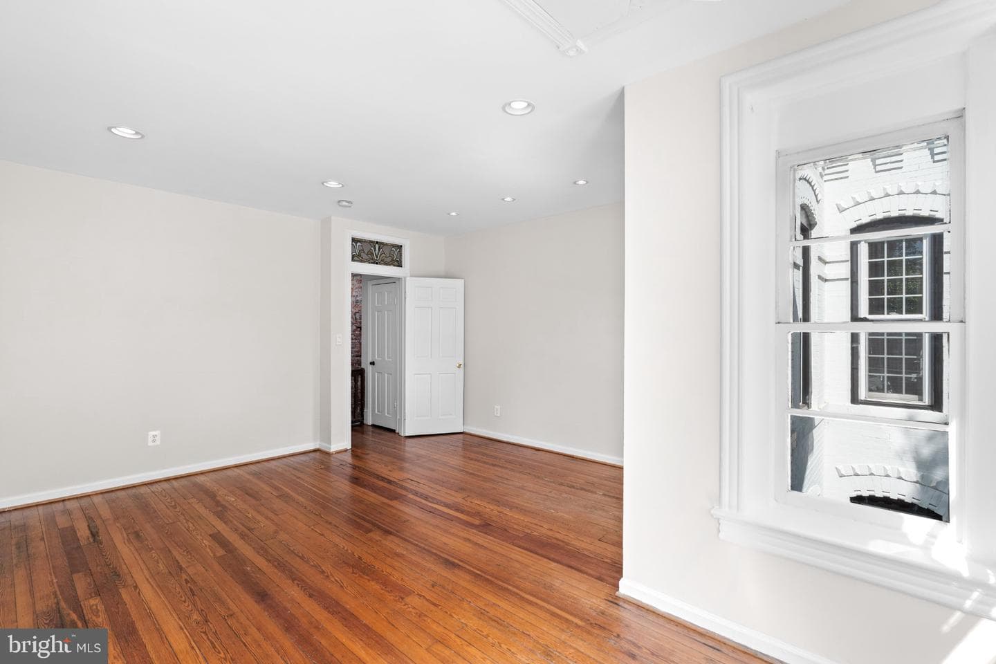 1112 I Street SE photo 24