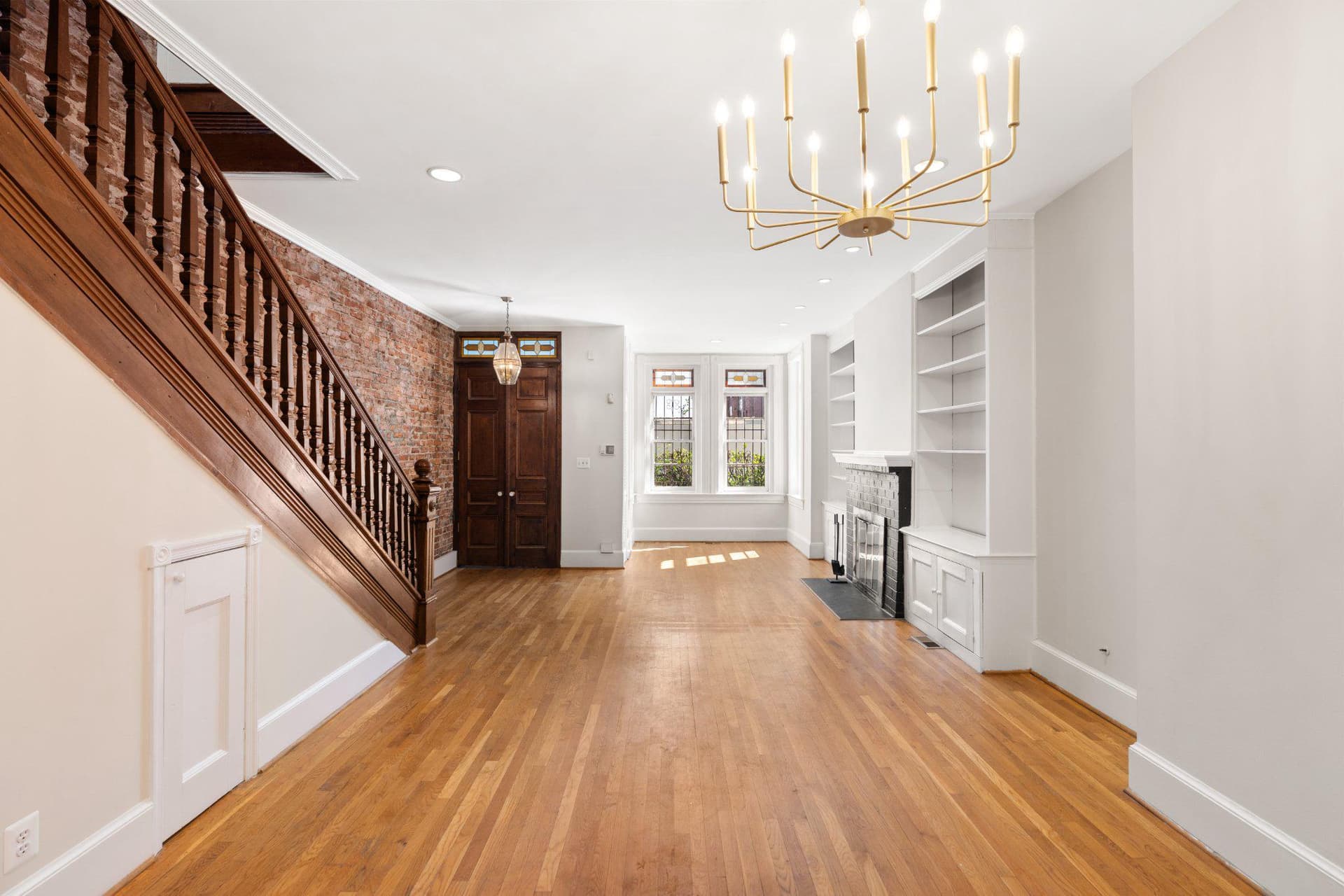 1112 I Street SE photo 6