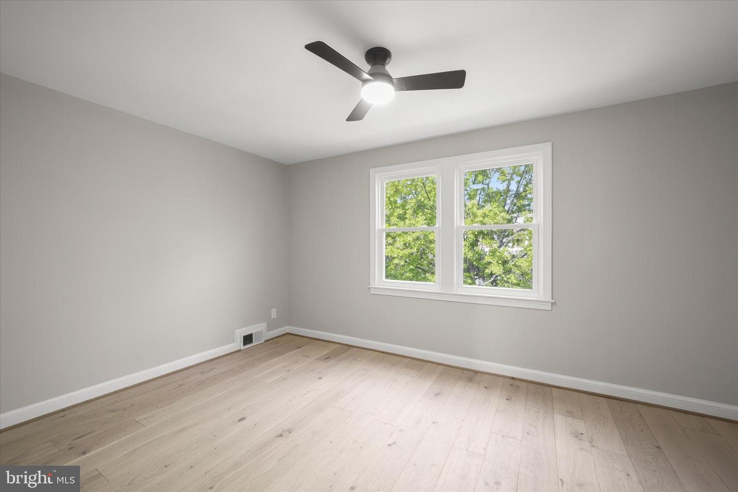 1650 Fort Davis Street SE photo 20