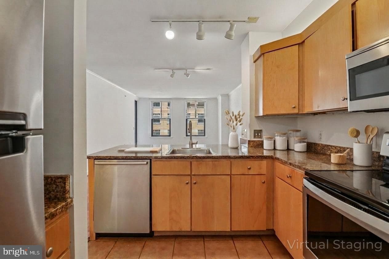 616 E Street NW #721 photo 22