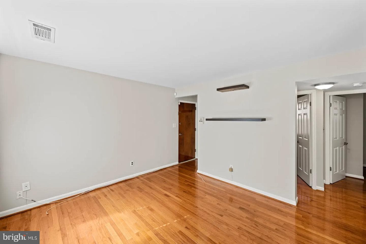 2001 Fort Davis Street SE #102 photo 9