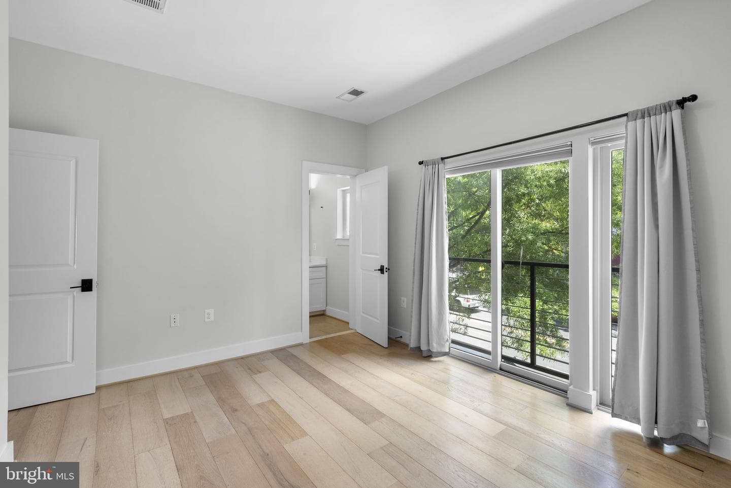 4326 Georgia Avenue NW #301 photo 24