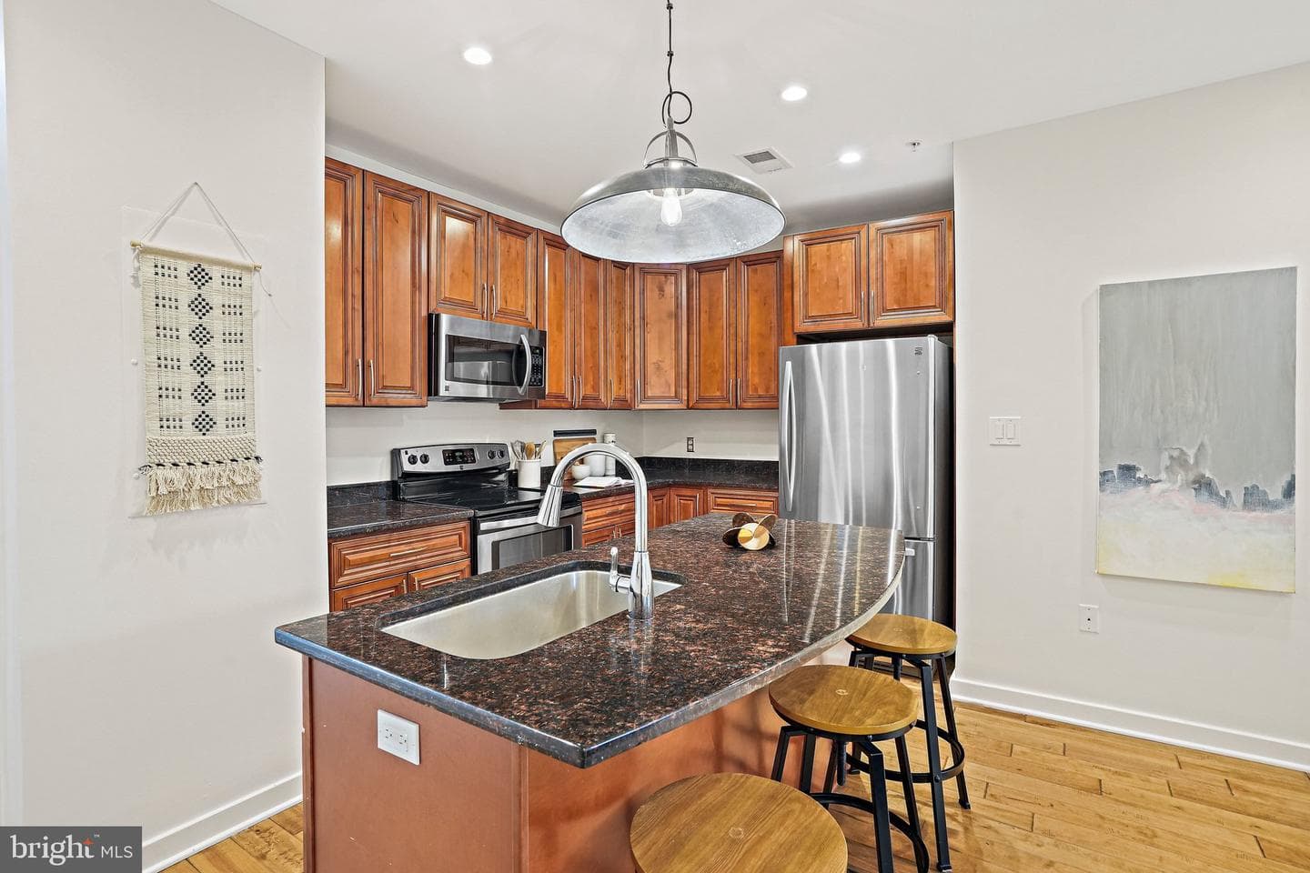1921 2nd Street NE #102 photo 5
