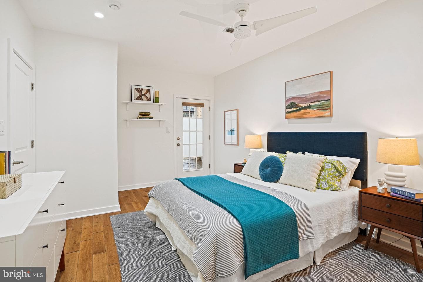 1921 2nd Street NE #102 photo 8