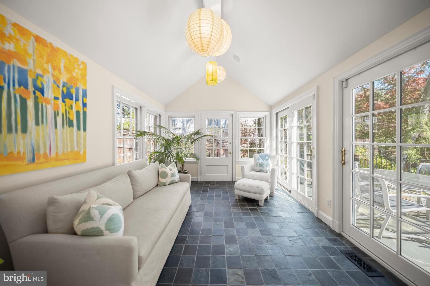 5082 Lowell Street NW photo 4