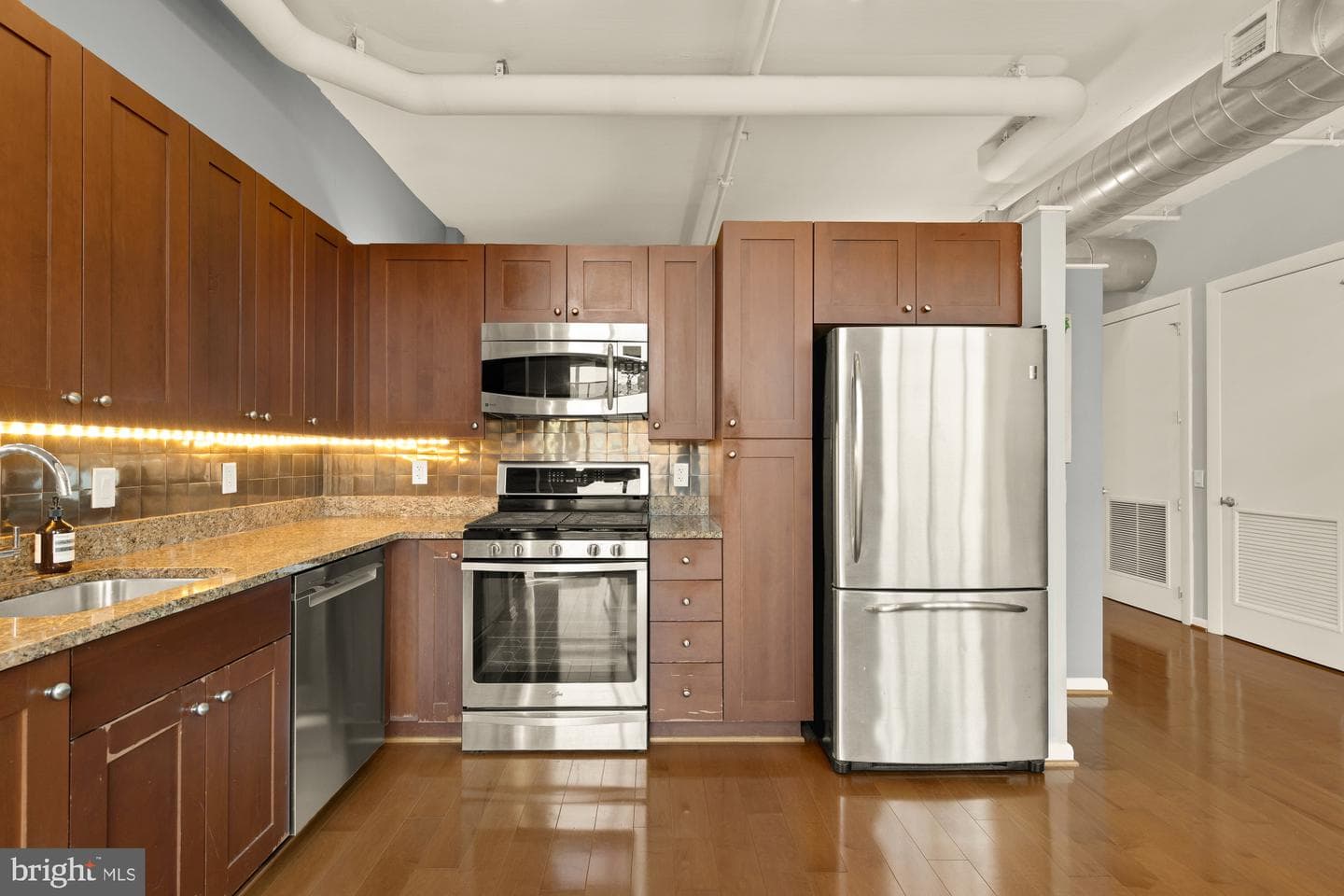 811 4th Street NW #1207 photo 10