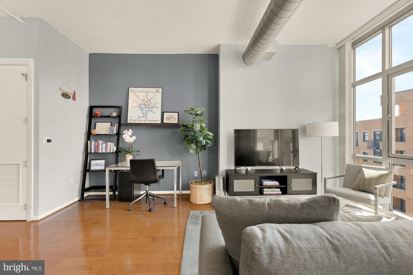 811 4th Street NW #1207 photo 4