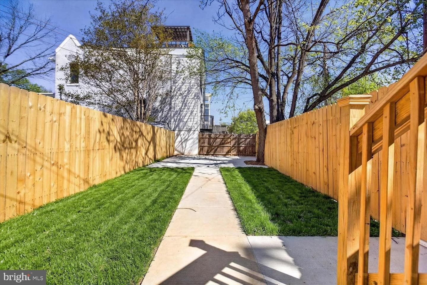 1704 Independence Avenue SE photo 61