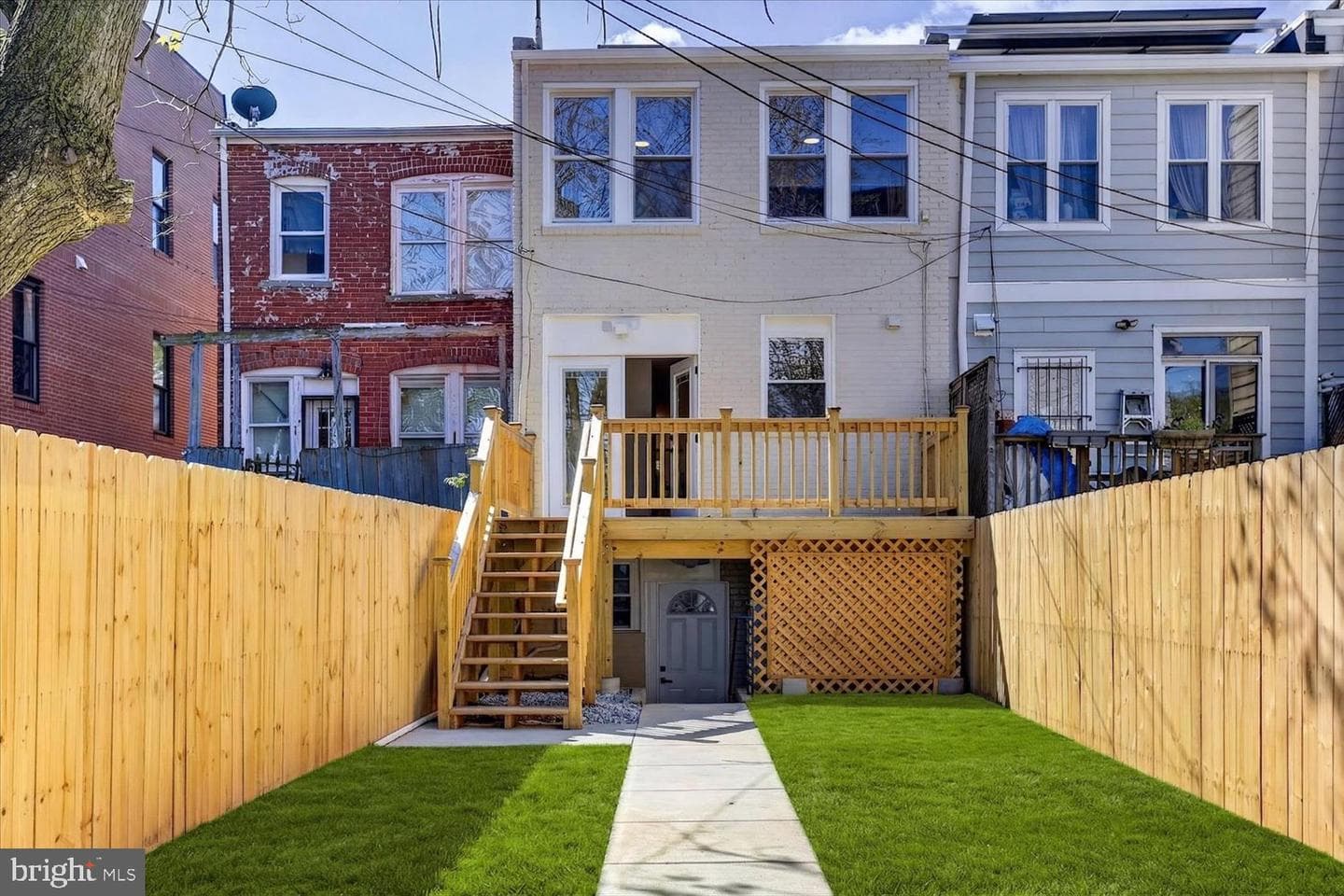 1704 Independence Avenue SE photo 66