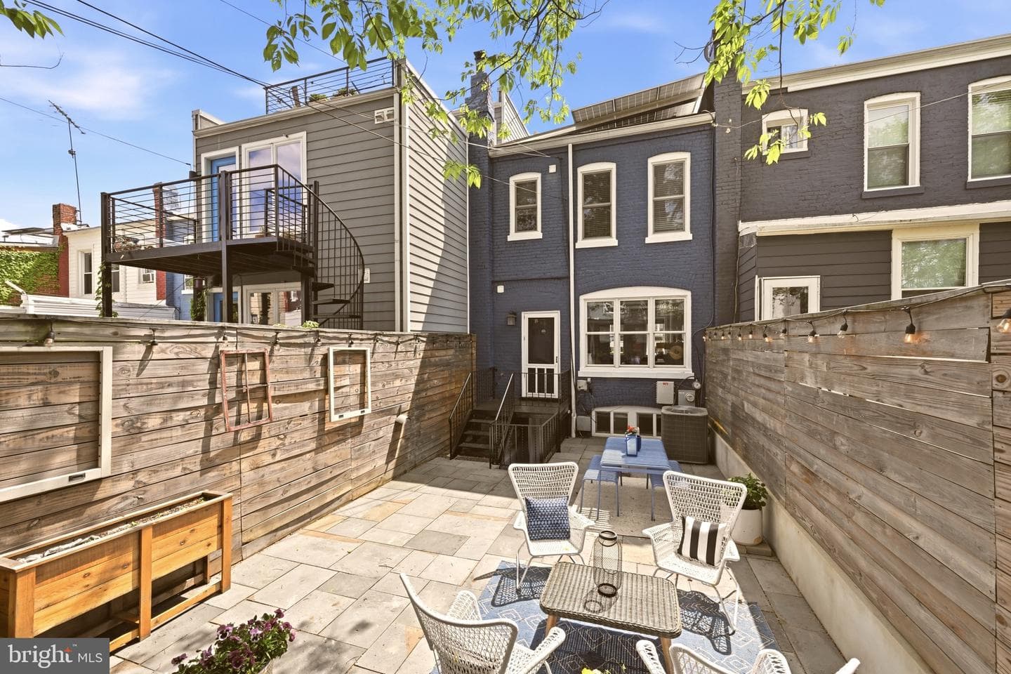 156 Todd Place NE photo 32