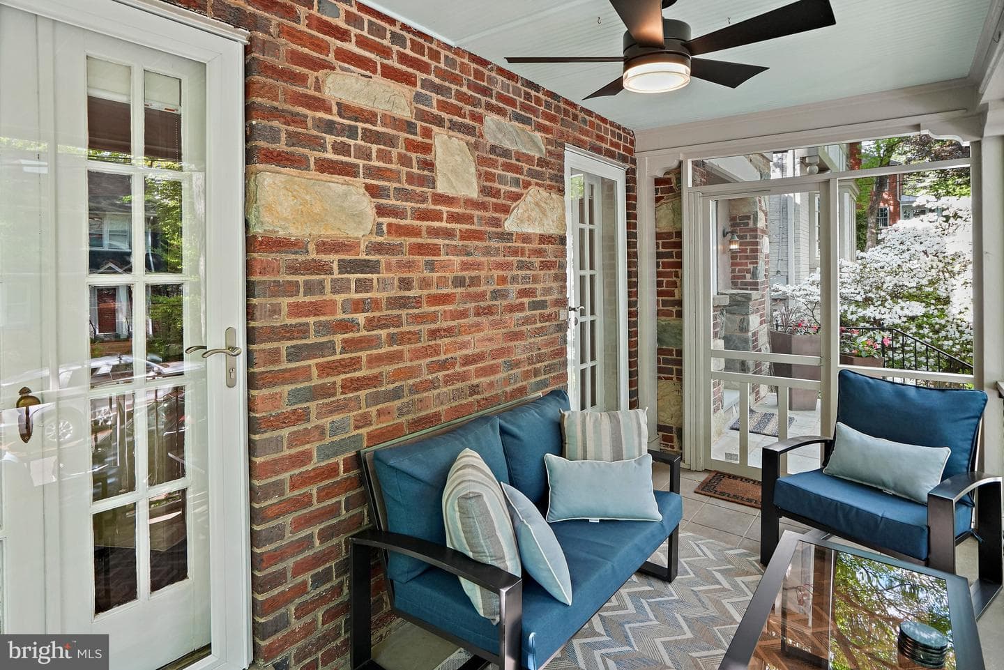 3638 Jocelyn Street NW photo 10