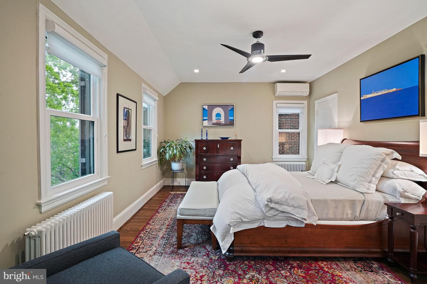 3638 Jocelyn Street NW photo 22