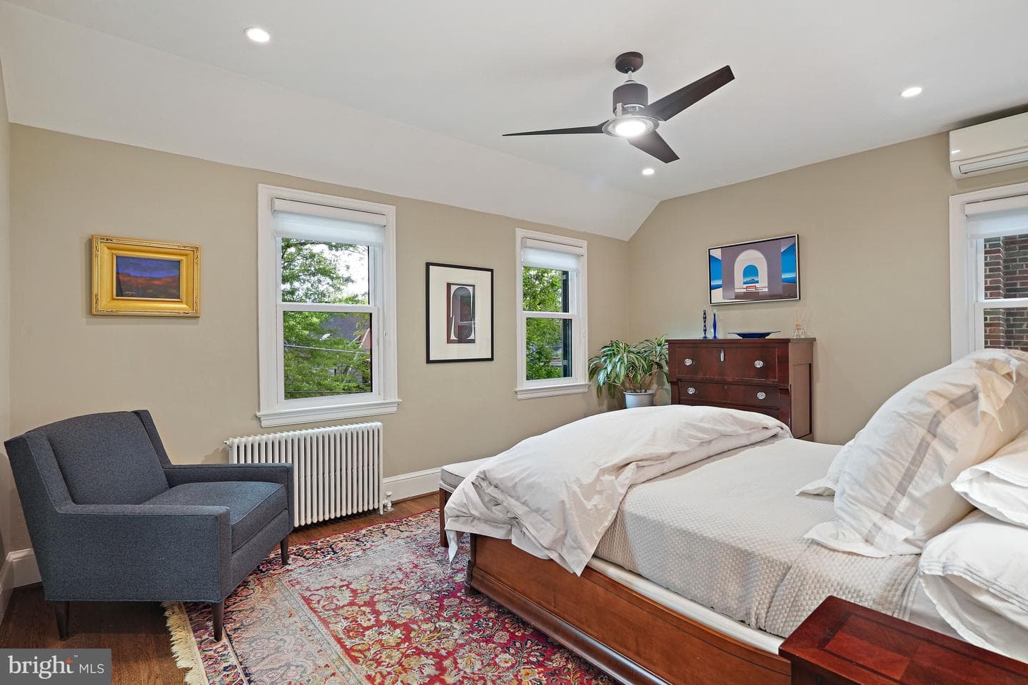 3638 Jocelyn Street NW photo 24