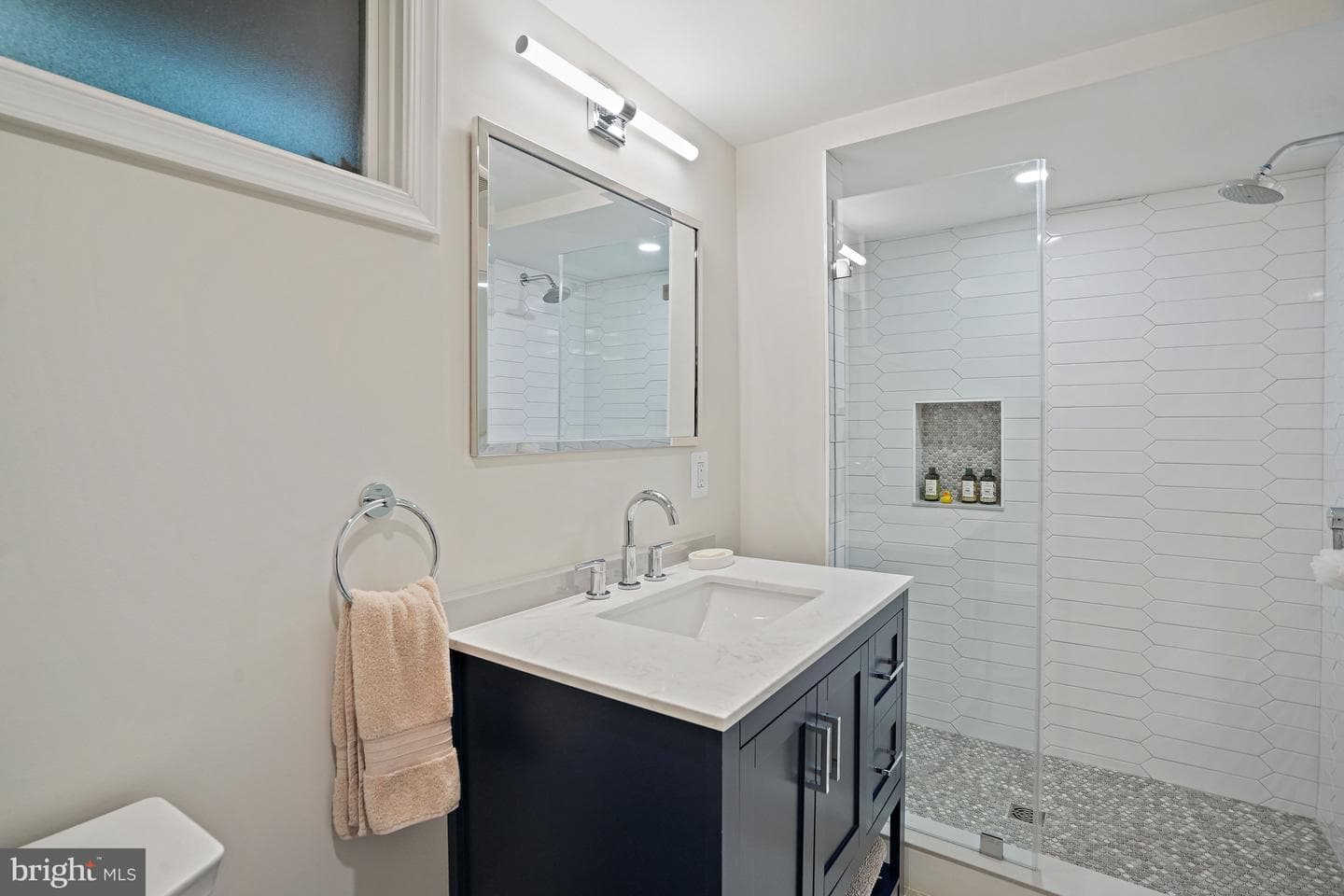 3638 Jocelyn Street NW photo 39