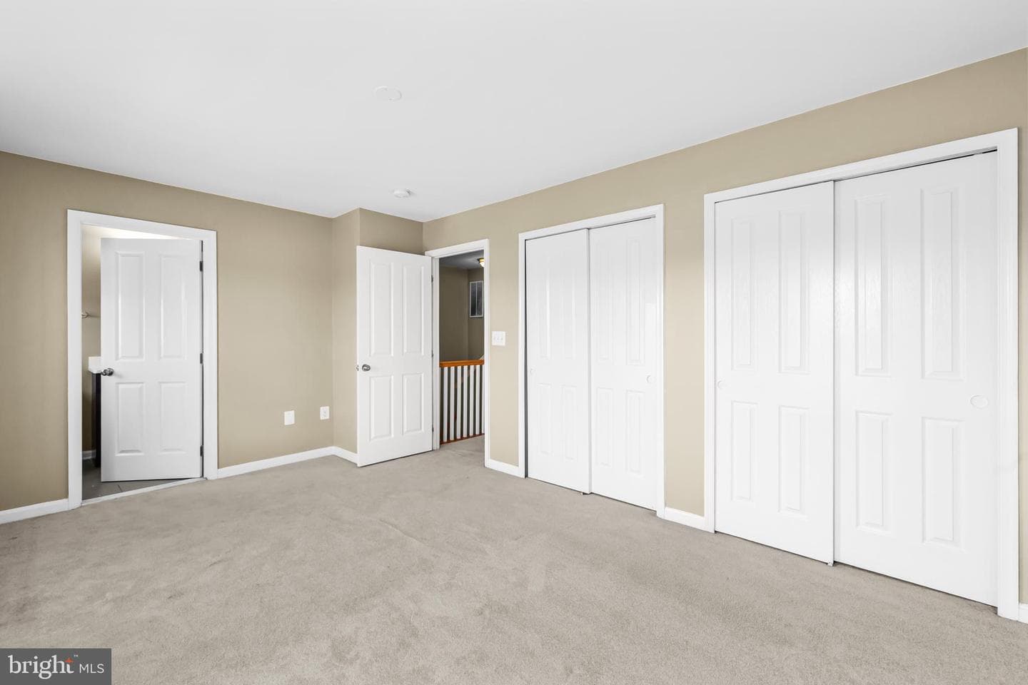 427 Woodcrest Drive SE photo 18