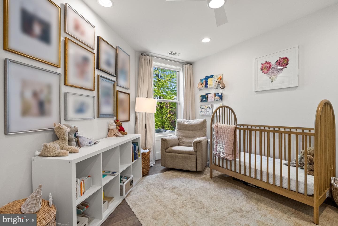 645 Maryland Avenue NE #201 photo 18