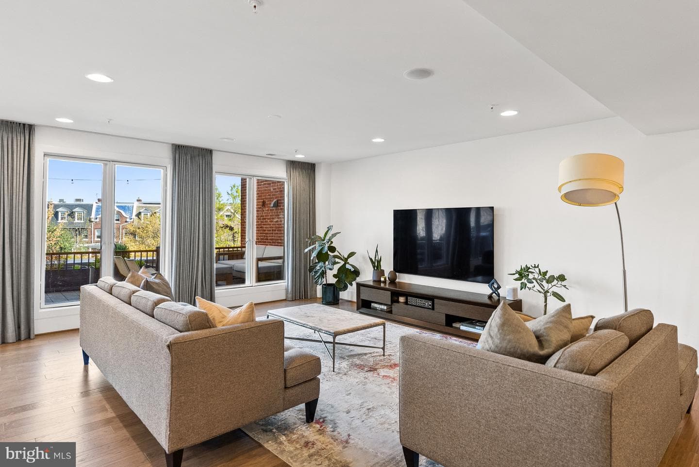 645 Maryland Avenue NE #201 photo 7