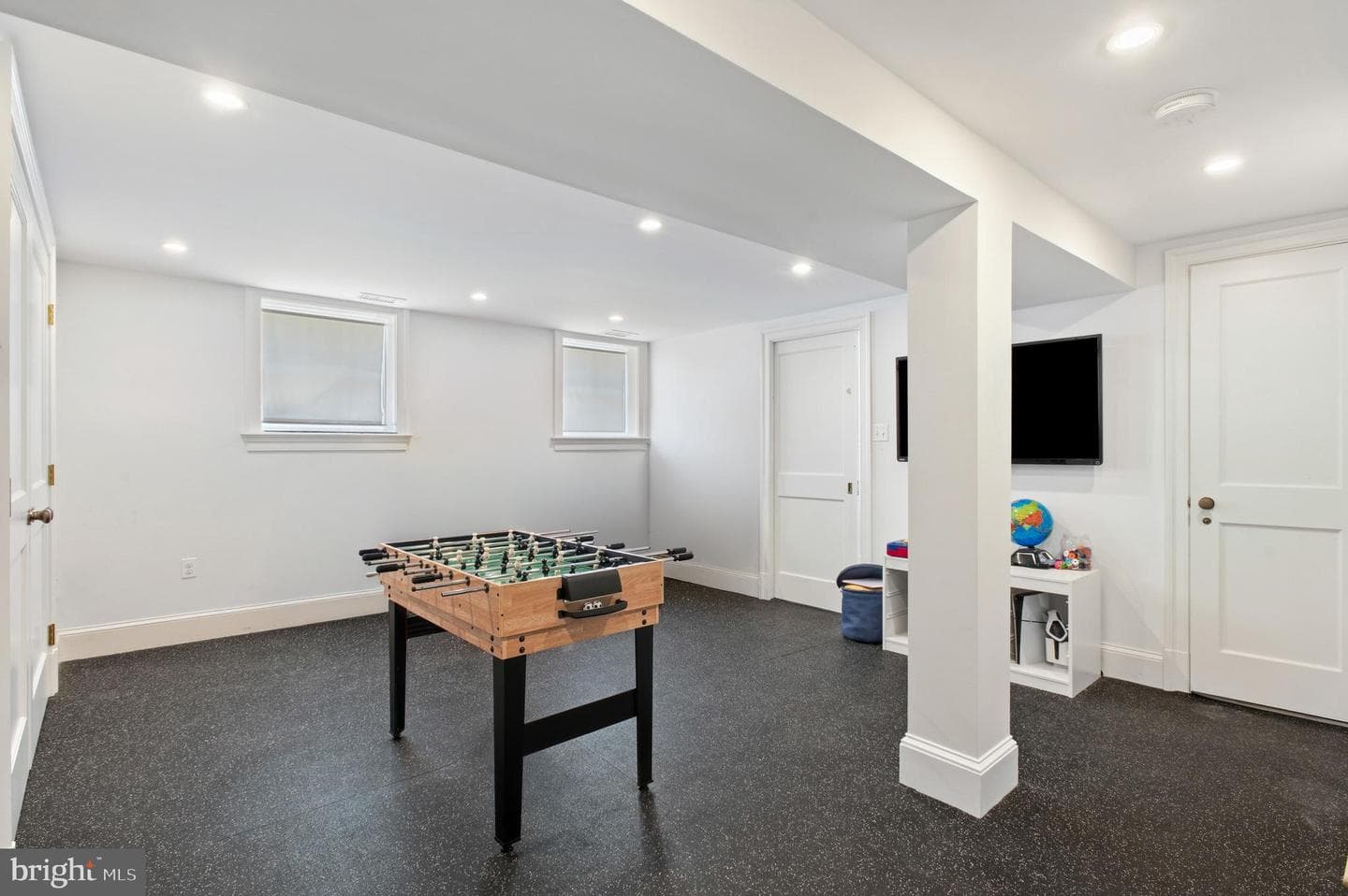 3312 Lowell Street NW photo 32