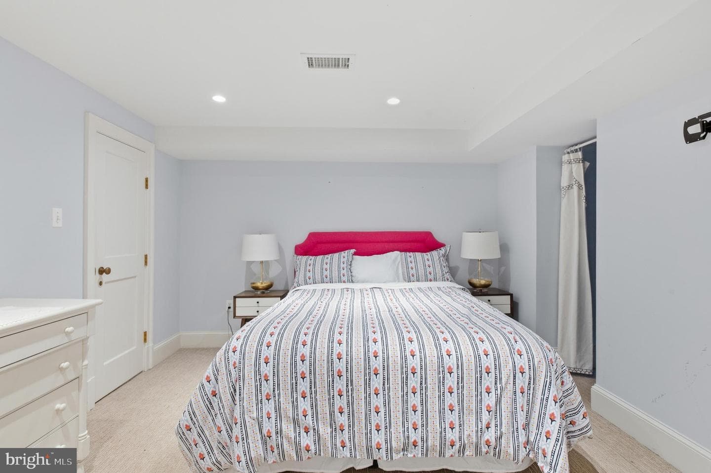 3312 Lowell Street NW photo 33
