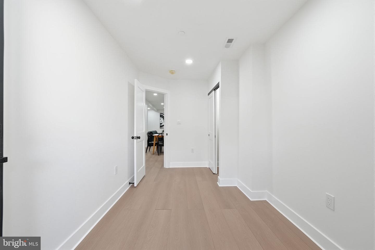 731 Otis Place NW photo 29